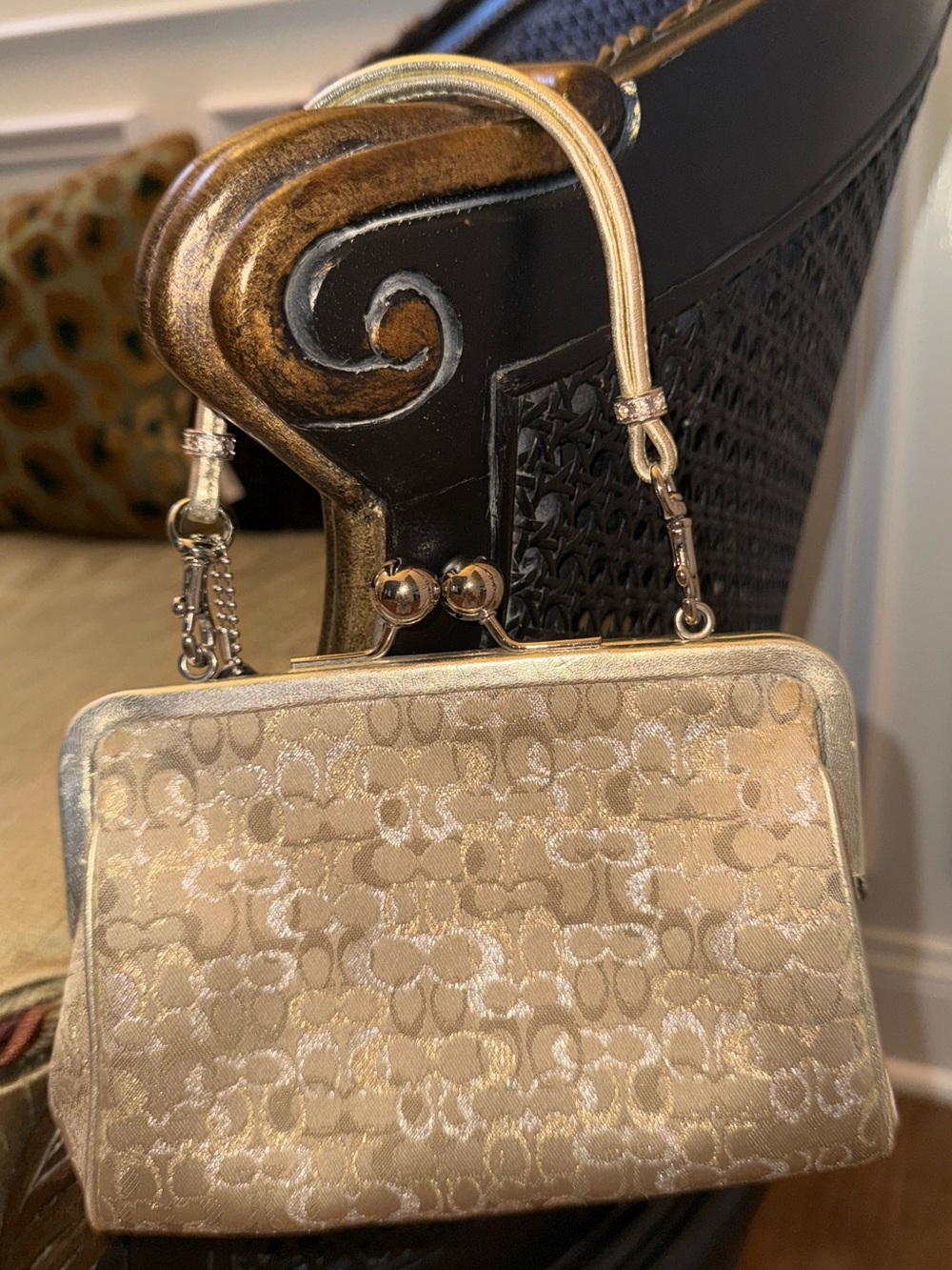 Vintage Coach Signature Lurex Metallic Kiss-Lock Small Purse Gold Jacquard